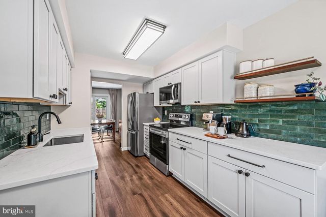 3157 BENTON SQUARE DR, Olney, MD 20832