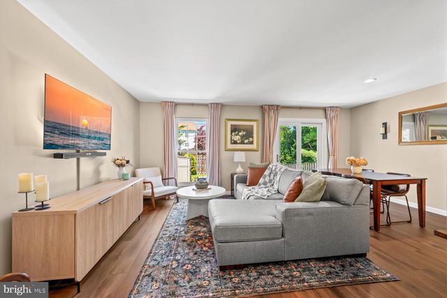 3157 BENTON SQUARE DR, Olney, MD 20832