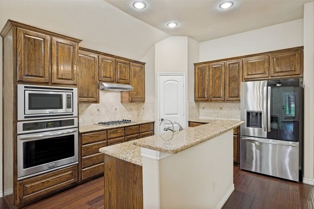 10408 Old Eagle River Lane, Mckinney, TX 75070