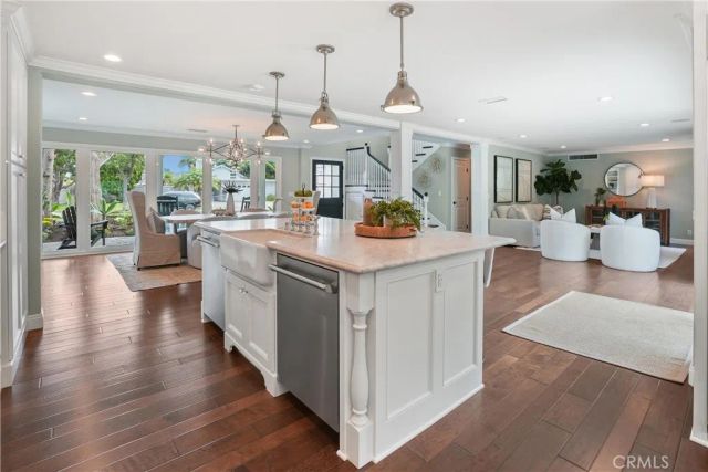 2973 Java Road, Costa Mesa, CA 92626