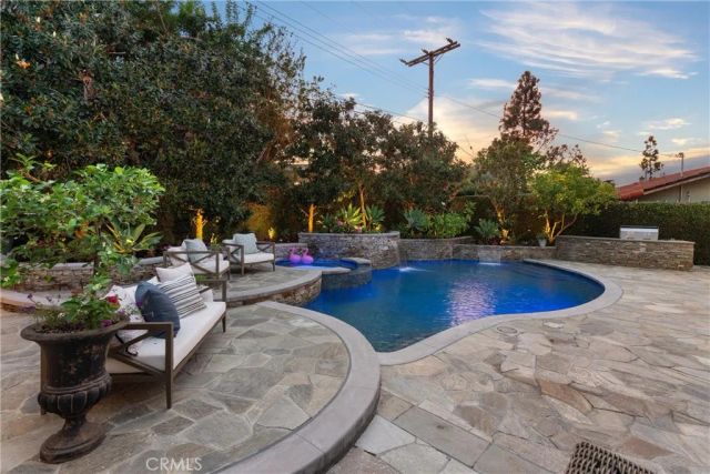 2973 Java Road, Costa Mesa, CA 92626