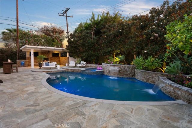 2973 Java Road, Costa Mesa, CA 92626