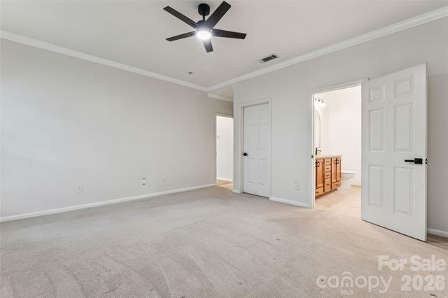 11627 Knightsdale Drive, Charlotte, NC 28277