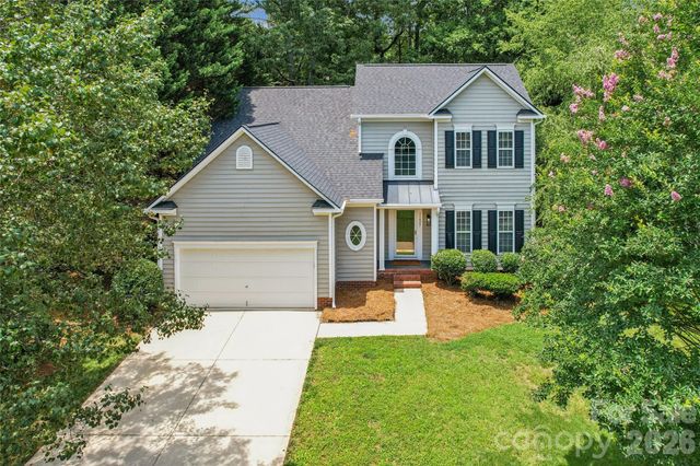 11627 Knightsdale Drive, Charlotte, NC 28277