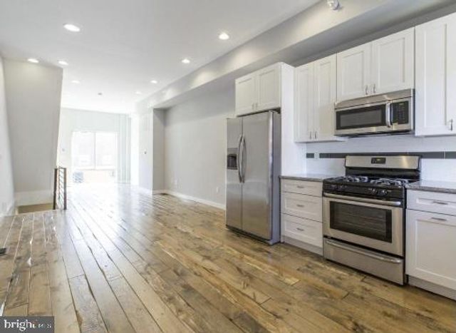 2040 E SUSQUEHANNA AVE, Philadelphia, PA 19125