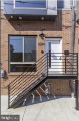 2040 E SUSQUEHANNA AVE, Philadelphia, PA 19125