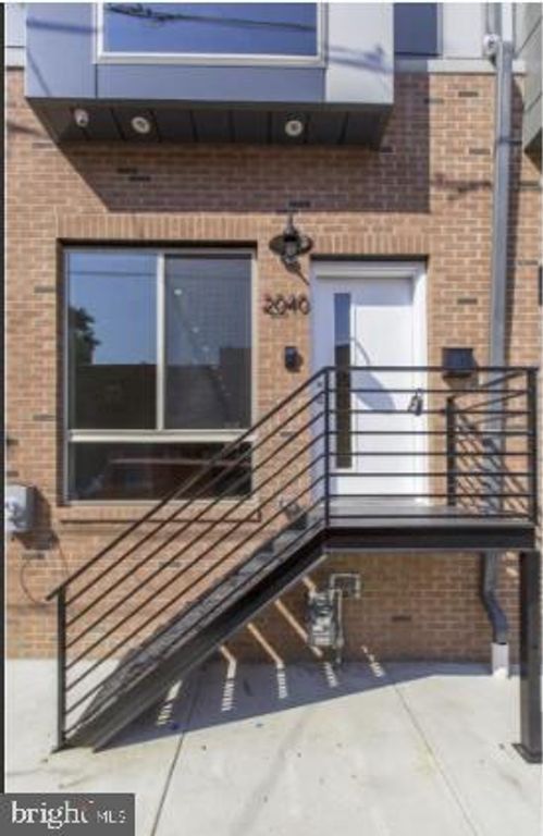 2040 E SUSQUEHANNA AVE, Philadelphia, PA 19125
