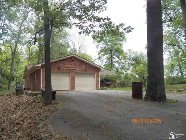 2600 Meanwell Road, Dundee Twp, MI 49270