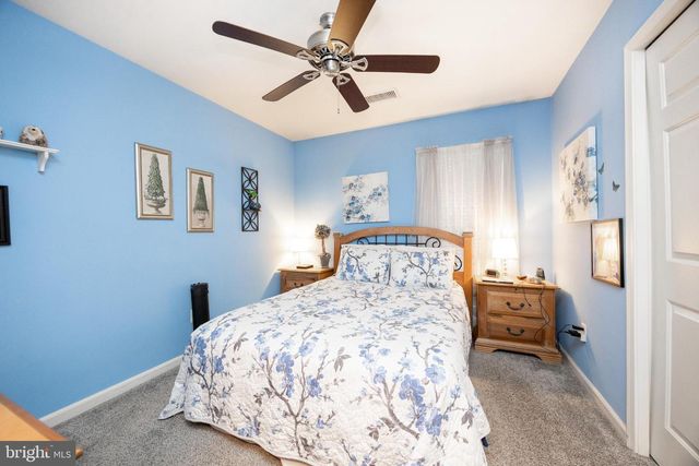 102 W HARMONY DR, Pottstown, PA 19464