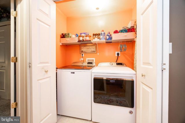 102 W HARMONY DR, Pottstown, PA 19464