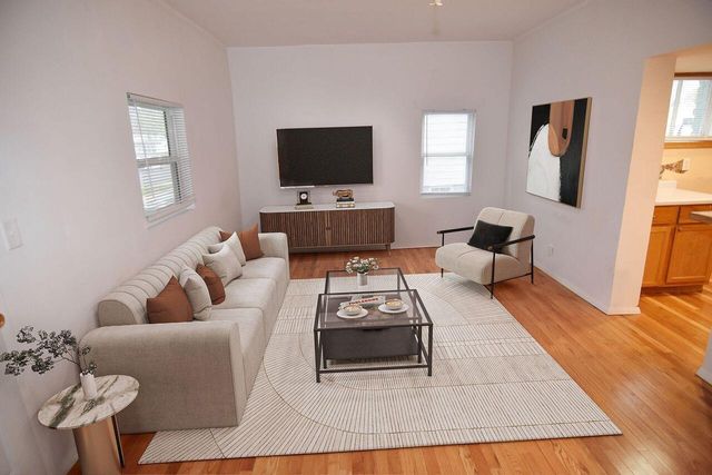 414 S Montgomery STREET, Watertown, WI 53094