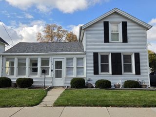 414 S Montgomery STREET, Watertown, WI 53094