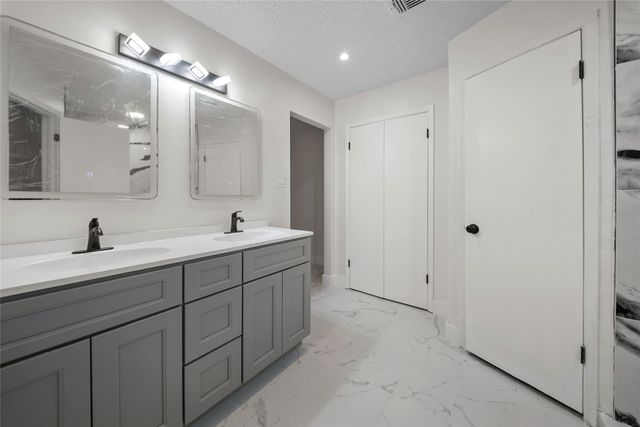 6602 Loch Bruceray Drive, Houston, TX 77084