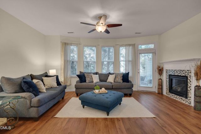 2821 Casona Way, Raleigh, NC 27616