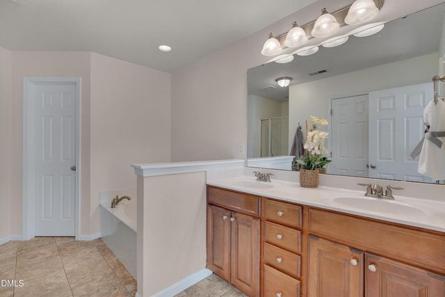 2821 Casona Way, Raleigh, NC 27616