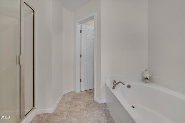 2821 Casona Way, Raleigh, NC 27616