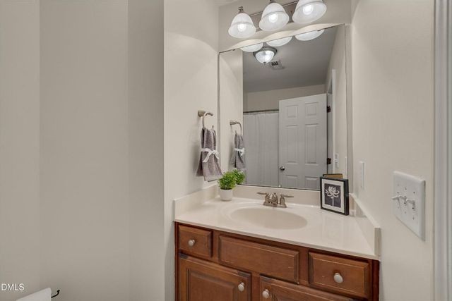 2821 Casona Way, Raleigh, NC 27616