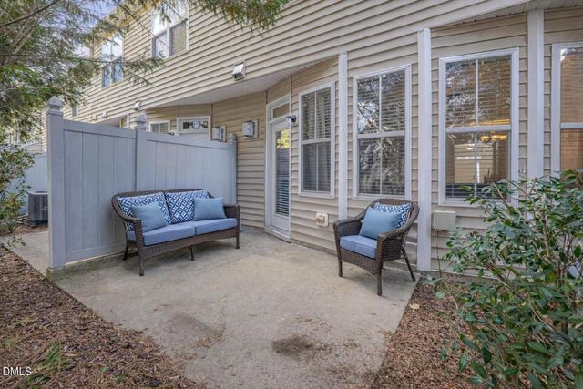 2821 Casona Way, Raleigh, NC 27616