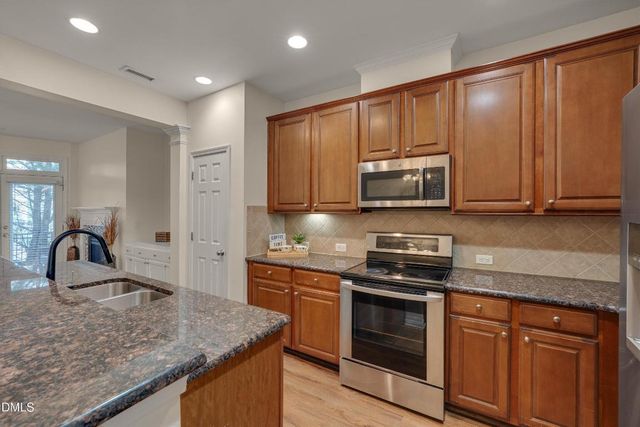 2821 Casona Way, Raleigh, NC 27616