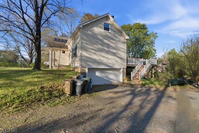 106 Main St, Readington Twp., NJ 08889