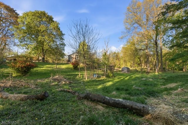 106 Main St, Readington Twp., NJ 08889
