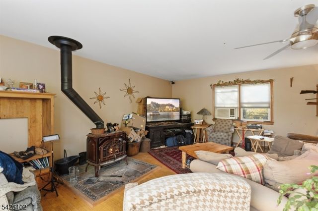 106 Main St, Readington Twp., NJ 08889