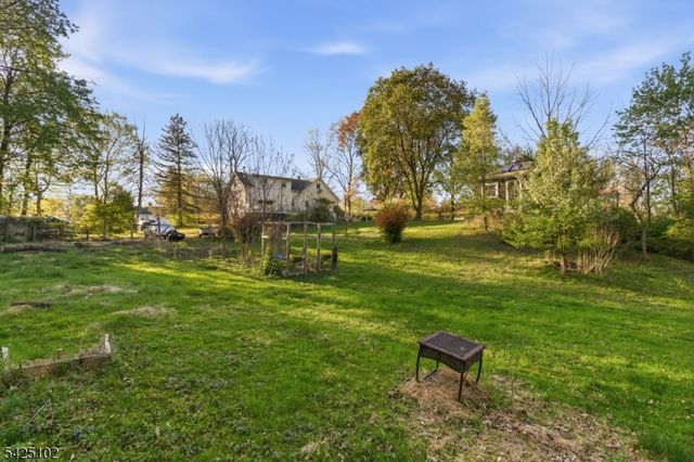 106 Main St, Readington Twp., NJ 08889
