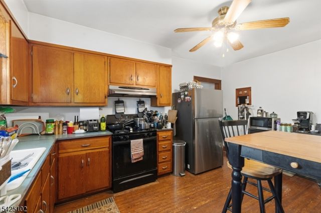 106 Main St, Readington Twp., NJ 08889