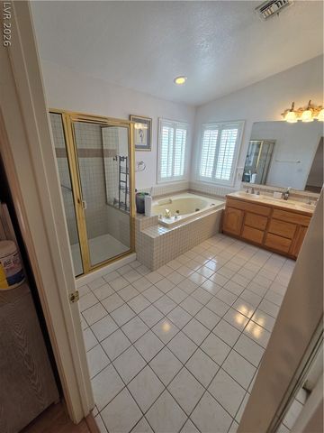 2621 Batelli Court, Las Vegas, NV 89121