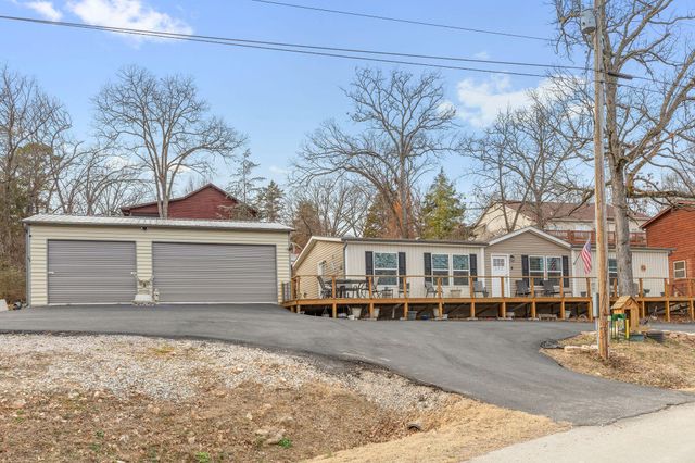 282 Scenic Drive, Hollister, MO 65672