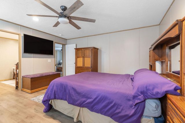 282 Scenic Drive, Hollister, MO 65672