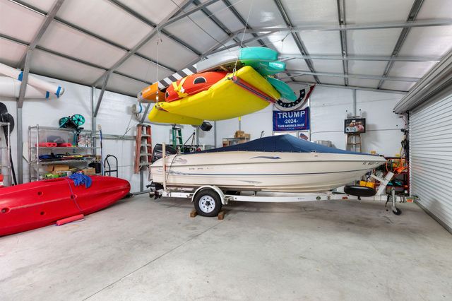 282 Scenic Drive, Hollister, MO 65672