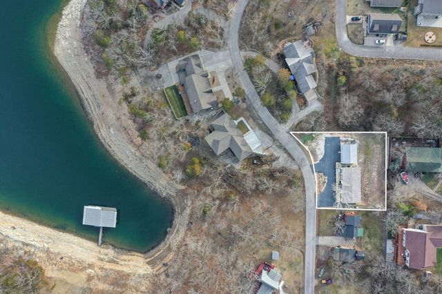 282 Scenic Drive, Hollister, MO 65672