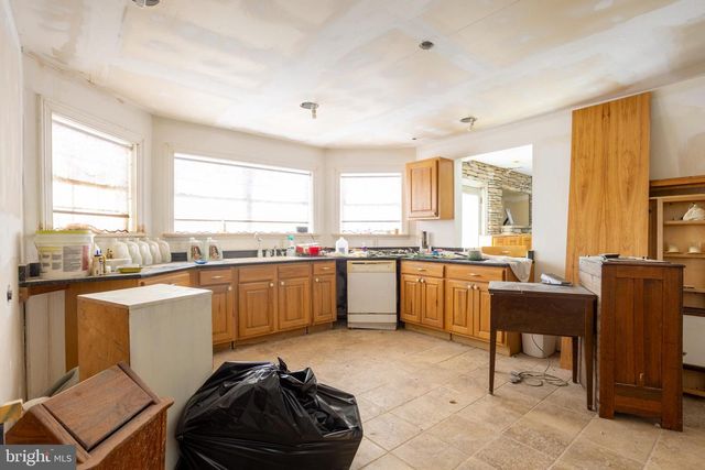 415 SHORE DR, Joppa, MD 21085