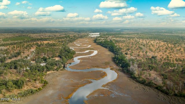 8 Castle Hill Drive, Yemassee, SC 29945