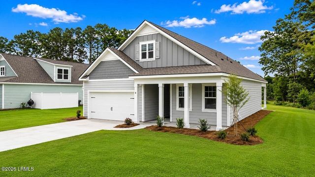 8 Castle Hill Drive, Yemassee, SC 29945
