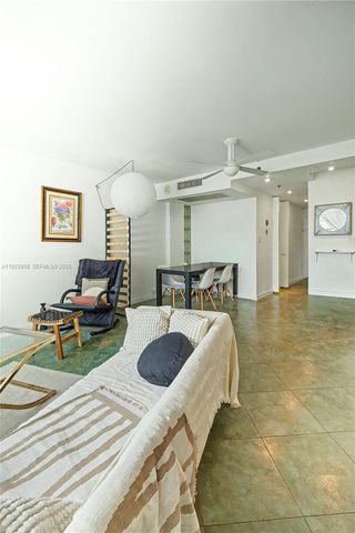 100 Lincoln Rd 1515, Miami Beach, FL 33139