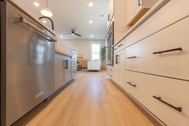 676 Blueway Avenue, Summerville, SC 29486