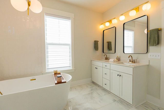 676 Blueway Avenue, Summerville, SC 29486