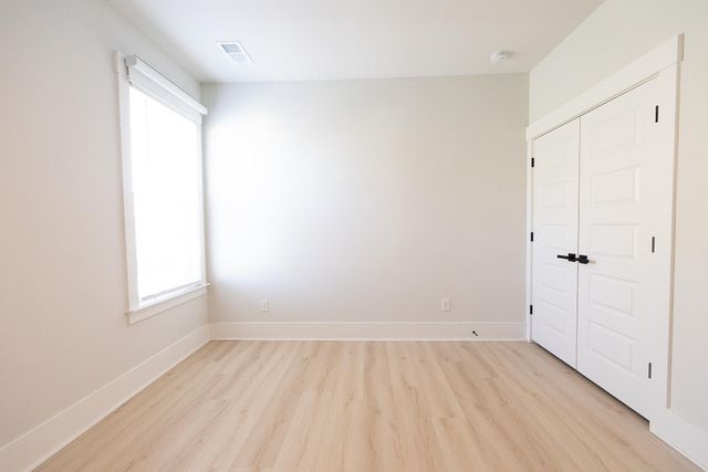 676 Blueway Avenue, Summerville, SC 29486