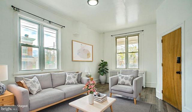 1649 ALLENGROVE ST, Philadelphia, PA 19124