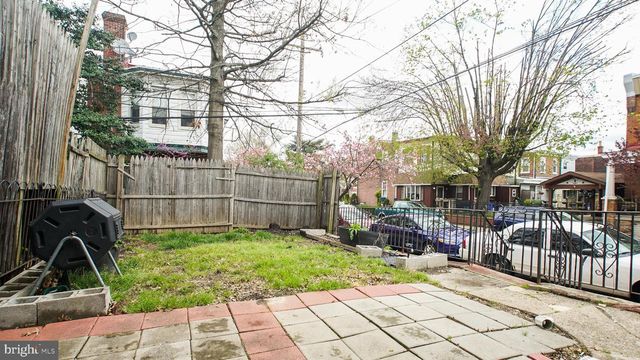 1649 ALLENGROVE ST, Philadelphia, PA 19124