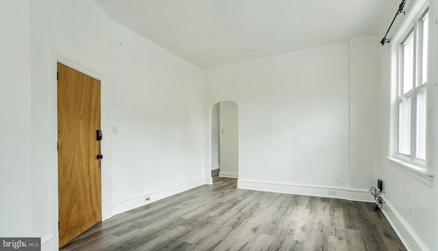 1649 ALLENGROVE ST, Philadelphia, PA 19124