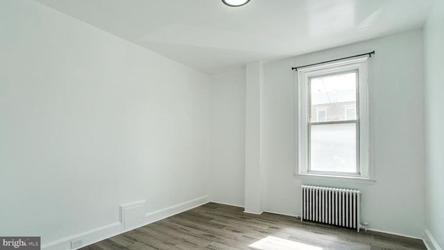 1649 ALLENGROVE ST, Philadelphia, PA 19124