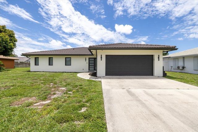6897 Terra Tranquila Drive, Boca Raton, FL 33433