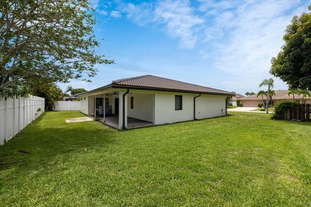 6897 Terra Tranquila Drive, Boca Raton, FL 33433