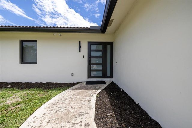 6897 Terra Tranquila Drive, Boca Raton, FL 33433