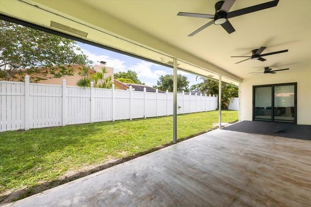 6897 Terra Tranquila Drive, Boca Raton, FL 33433