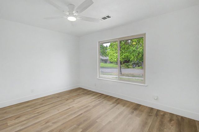 3184 Topeka Drive, Merced, CA 95348