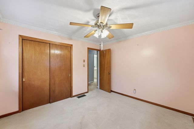 100 Evergreen Drive, Lawrenceburg, KY 40342